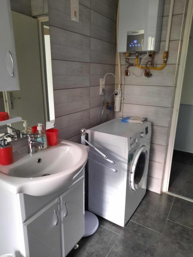 Kodaly Apartman Эгер Экстерьер фото